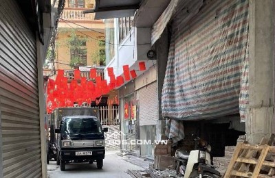 Bán gấp nhà Hồ Tùng Mậu – mặt tiền siêu rộng – 30m ra phố – một nhà ra ô tô – sát nhà ga tầu điện – giá nhỉnh 9 tỷ